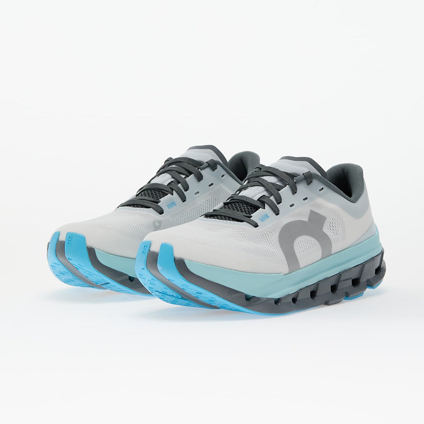 On Cloudflow 5 - Mens